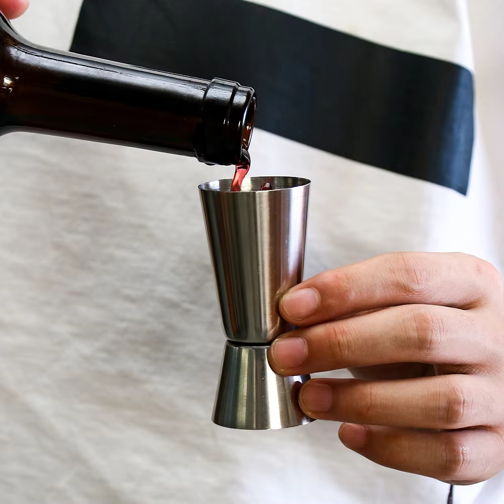 สแตนเลสสตีลค็อกเทลวัดถ้วยญี่ปุ - Spirit Measure Jigger บทวิจารณ์และราคา